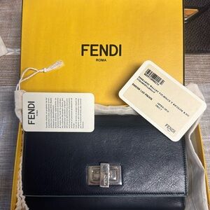 Fendi Peekaboo Wallet Vit. Dolce - FIRM